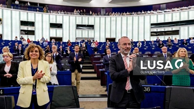 Eurodeputados aprovam novas regras para expulsão de migrantes irregulares