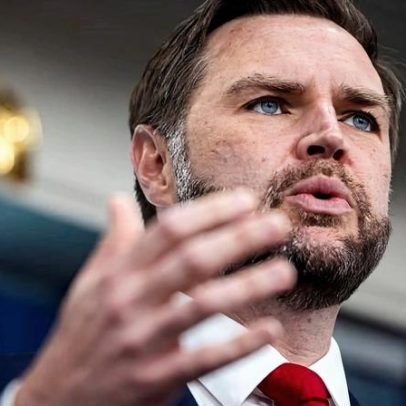 Vice-presidente dos EUA chega à Suíça para iniciar negociações de paz no Irão