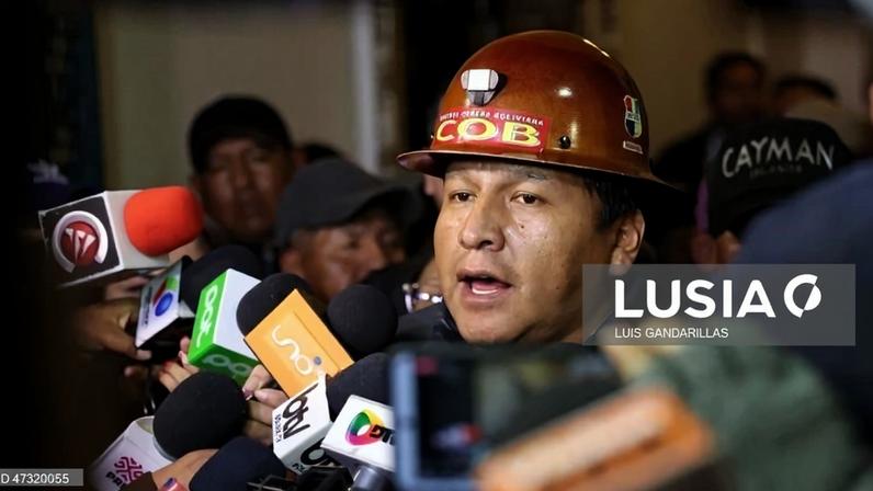 Presidente da Bolívia decreta estado de emergência para deixar de ser refém de bloqueios e protestos