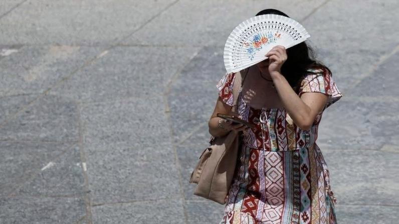 Espanha com avisos vermelhos por calor e medidas para a noite de São João