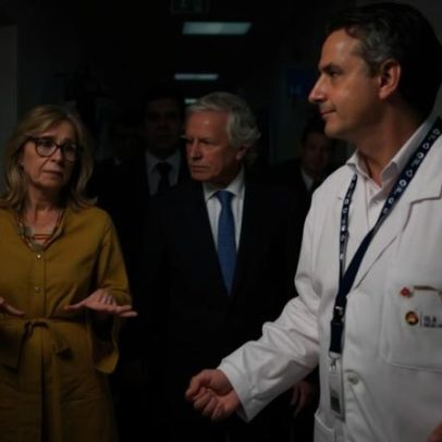 Ministra admite que investimentos na saúde podem perder fundos do PRR