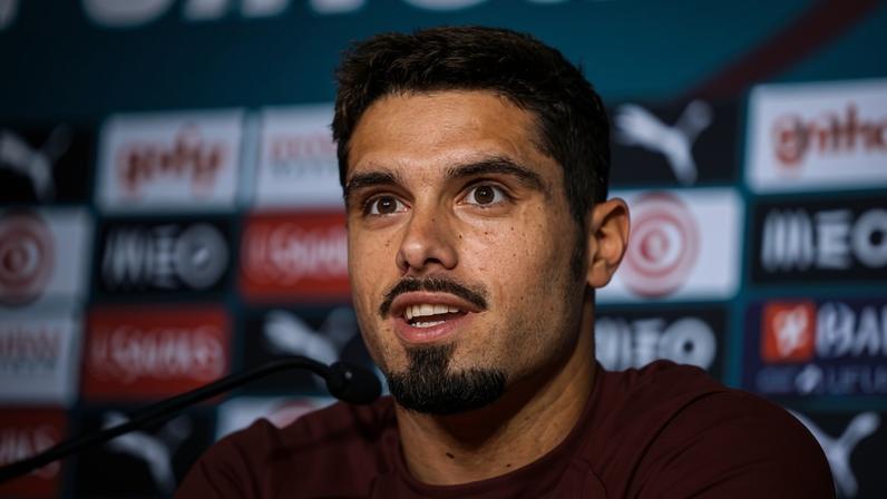 Pedro Neto pronto para brilhar no Mundial 2026 após lesões no passado