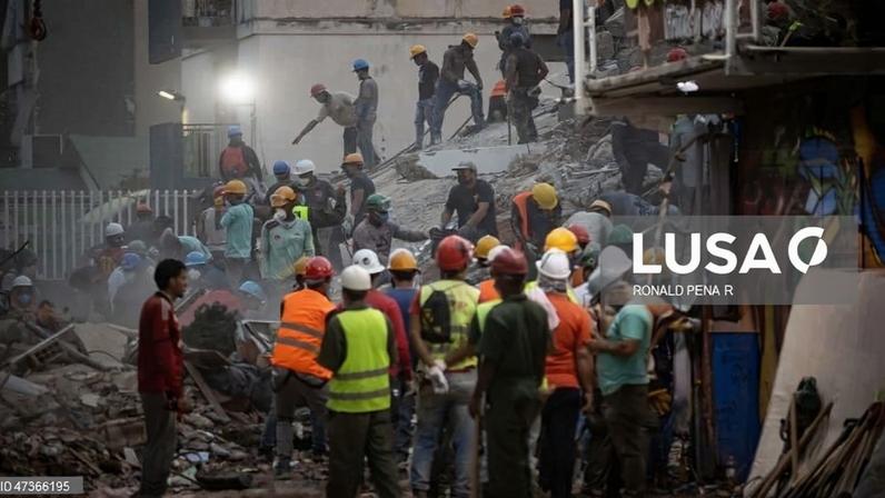 Venezuela/Sismo: Equipas conseguiram resgatar até ao momento 33 pessoas com vida