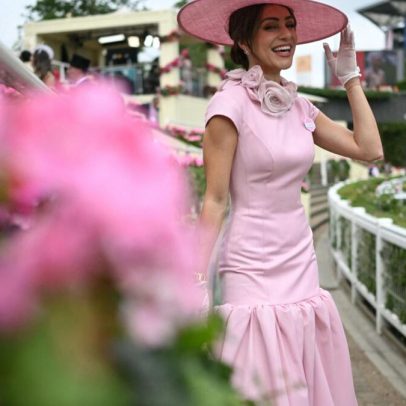 Ascot: chapéus extravagantes dominam o desfile, ofuscando os cavalos