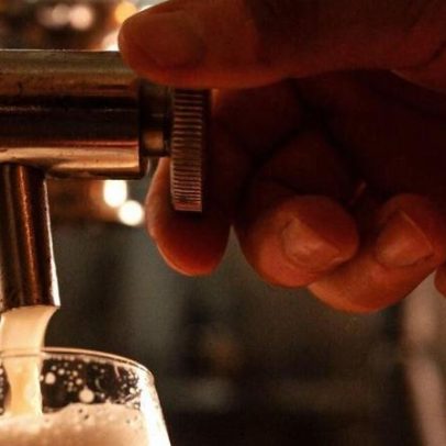 Cerveja gera 7,3 mil milhões de euros e sustenta 170 mil empregos