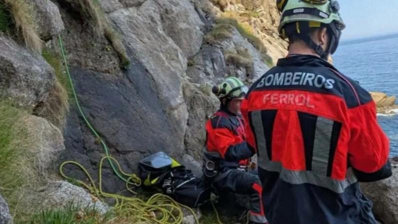 Portuguesa de 30 anos morre em queda de falésia na Galiza