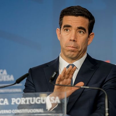 Governo admite alongar residência para aceder à Prestação Social Única