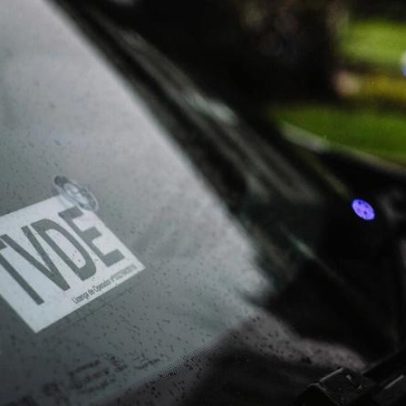 Jovem de 19 anos fica em preventiva por assalto a motorista de TVDE em Lisboa