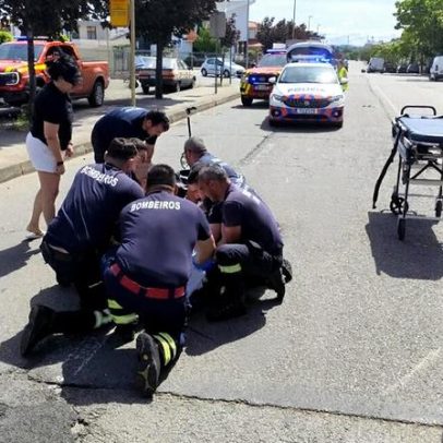 Ferido grave após colisão entre mota e automóvel em Bragança