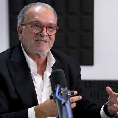 Relvas acusa PS e PSD de estarem alheados da realidade, afetando Totobola