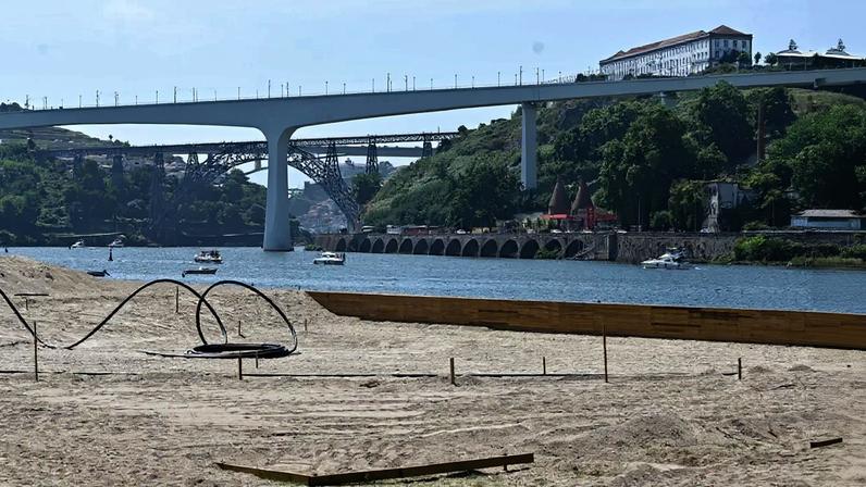 Está cada vez mais difícil contratar nadadores-salvadores