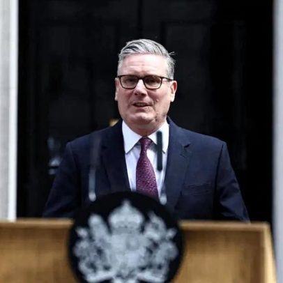 Keir Starmer demite-se do cargo de primeiro-ministro britânico