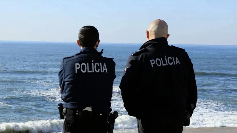 Homem encontrado morto a 13 km ao largo de Aveiro num barco
