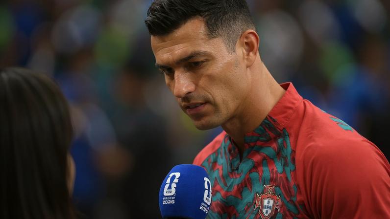 Ronaldo bisou na partida