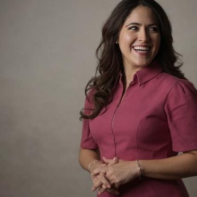 Papa Leão XIV nomeia primeira mulher não religiosa para alto cargo no Vaticano