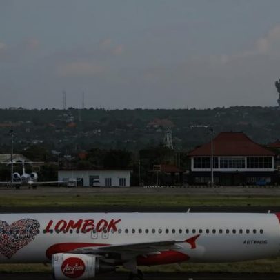 Portuguesa detida em aeroporto indonês com 50 munições na mochila