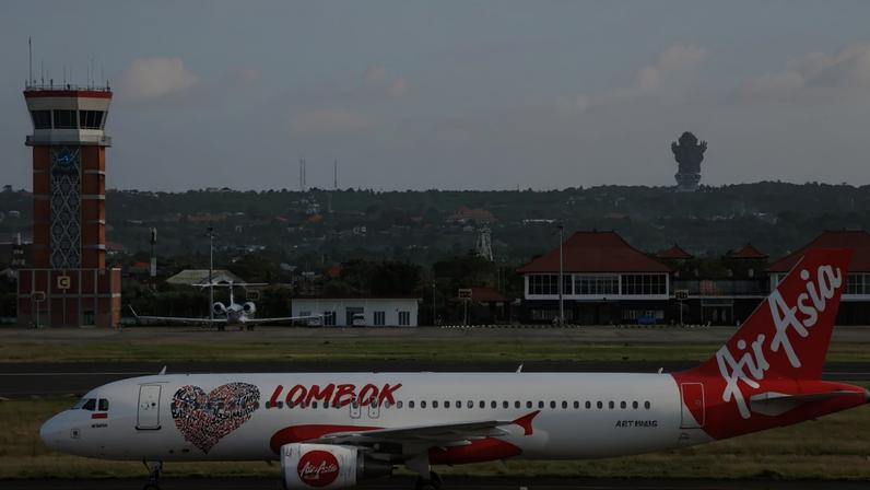 Portuguesa detida em aeroporto indonês com 50 munições na mochila
