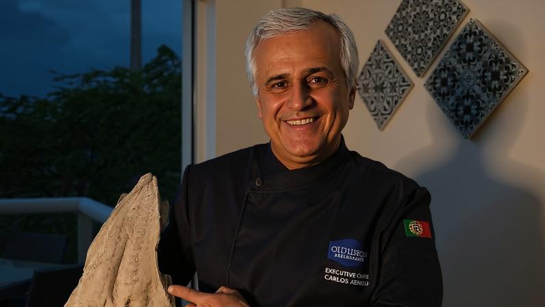 Cozinheiro português tira folgas para assistir à seleção