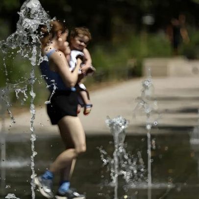 Criança encontrada morta dentro de carro durante onda de calor em França