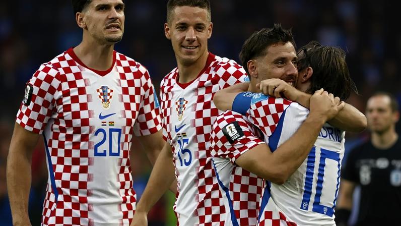 Inglaterra vence Panamá e lidera o Grupo L
