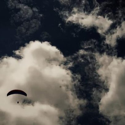 Onze mortos em queda de avioneta em França