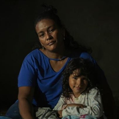 Mãe que sobreviveu aos sismos diz ter ouvido a natureza em fúria