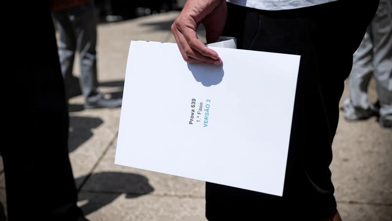 Correção de exames expõe grave crise organizacional entre docentes