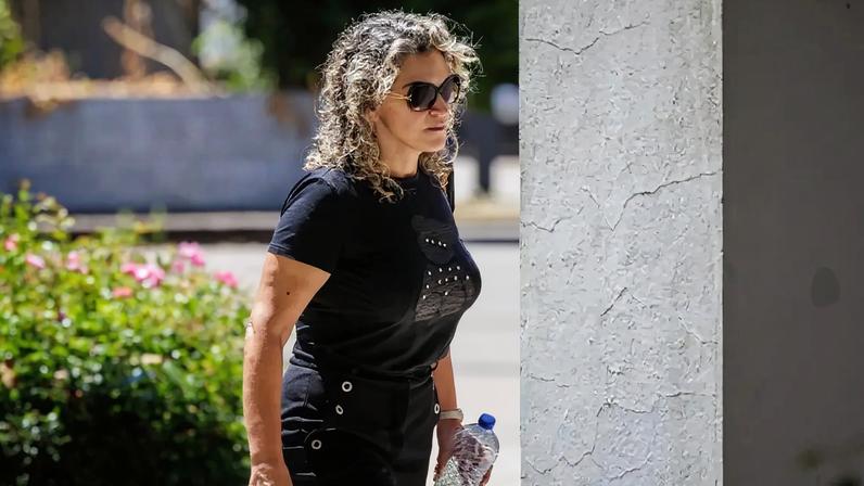 Chegada da ex-notária Susana Barbosa de Sousa ao Tribunal de Braga