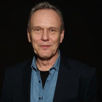 Morre o ator Anthony Head, conhecido por Buffy e Ted Lasso
