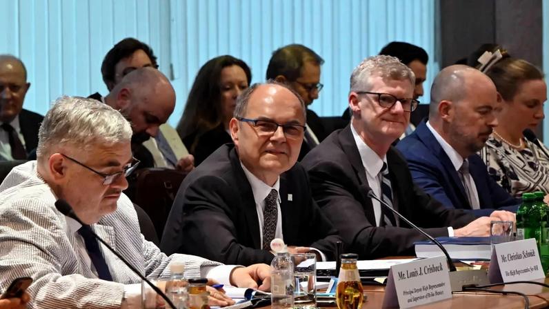EUA ameaçam fechar portas à Bósnia em atrito com a Europa