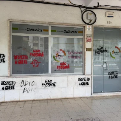 Sede do PSD em Odivelas vandalizada após greve geral