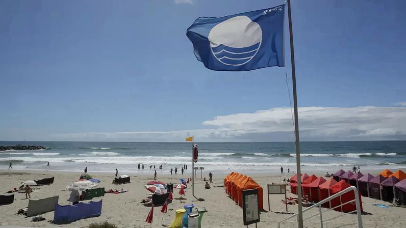 Época balnear no Norte arranca em 121 praias, 83 com bandeira azul