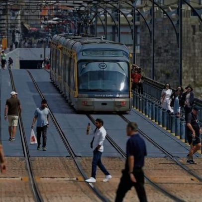 Novo concurso para explorar o metro aguarda aprovação do Governo desde janeiro