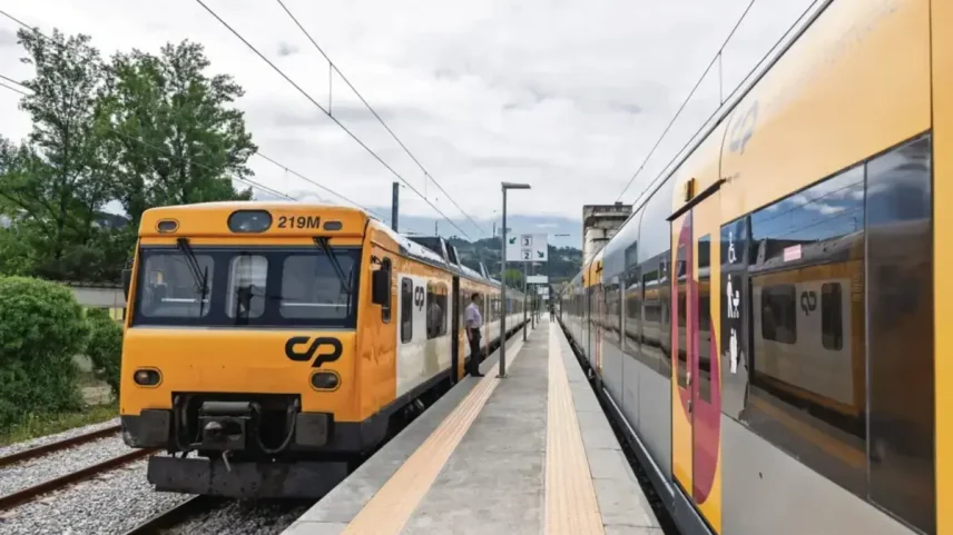 Passe ferroviário verde disponível na app gov.pt, dispensando cartão físico