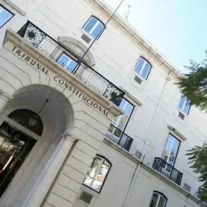 Carneiro acusa Governo de estar em baile de máscaras com Ventura