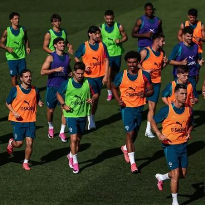 Deniz Gul entre os eleitos da Turquia para o Mundial