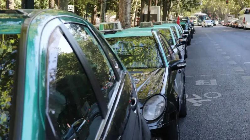 Antes do conflito, ocorriam cerca de 120 travessias diárias na passagem comercial