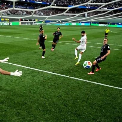 Maxi Araújo evita derrota do Uruguai frente à Arábia Saudita