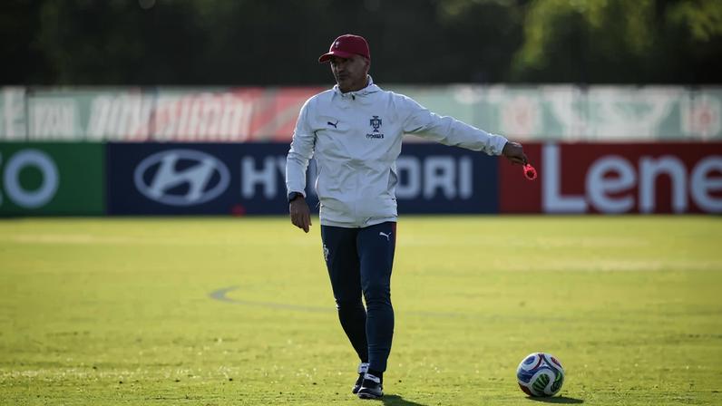 Martínez nos Mundiais mostra altos e baixos