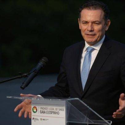 Montenegro promete agir na reunião com Ventura para viabilizar pacote laboral