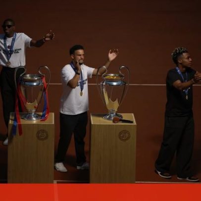 Festejos sem fim em Paris: celebração estende-se por vários dias