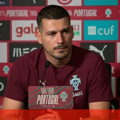 Ricardo Velho teme lesão e evita entrar no banco