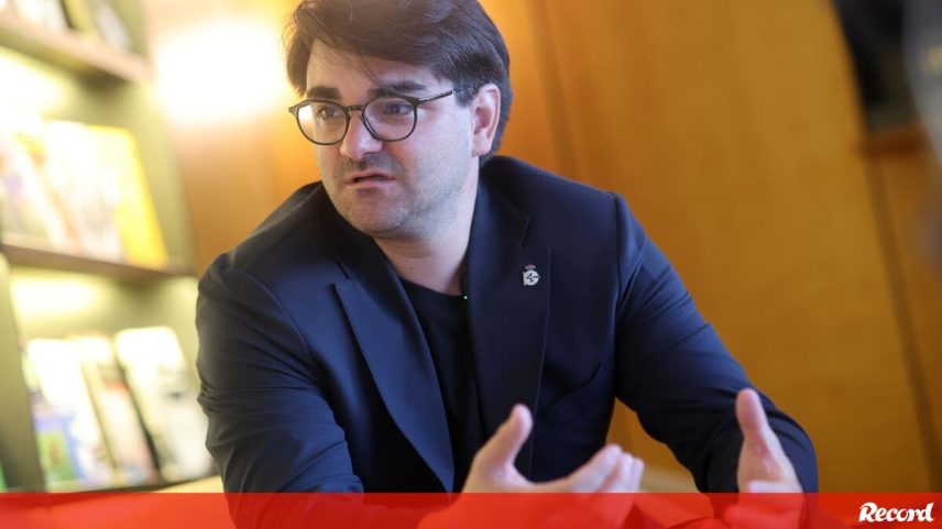 Massimo Benassi acredita que a saída de Yeremay não será fácil