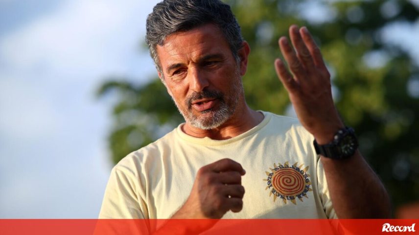 Atacado por Bruno de Carvalho devido a um processo que levou a tribunal, recorda episódio em entrevista a Record