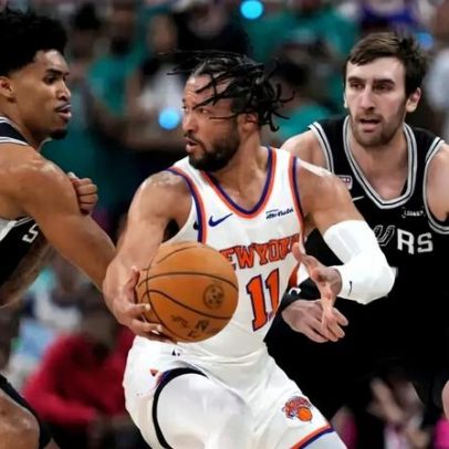 Brunson lidera Knicks na abertura da final da NBA