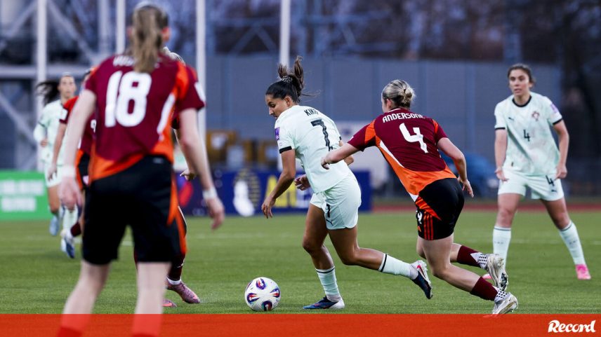 Portugal-Letónia em direto durante a partida