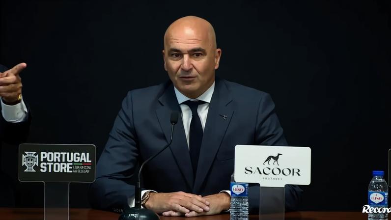 Roberto Martínez comenta expulsão de Rafael Leão e reação de apoio ao colega