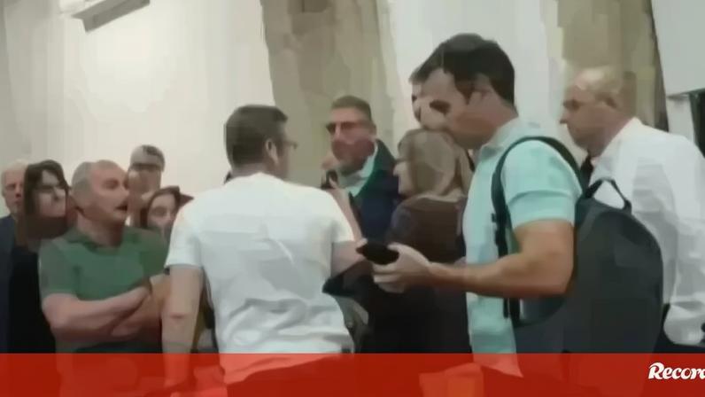 Confrontos marcam o final da reunião da Assembleia de Freguesia de Vila do Conde