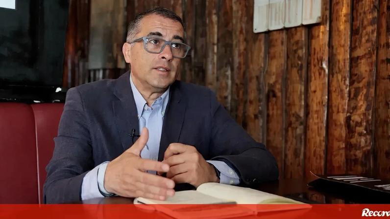 Viriato Sampaio: «Não liguem o Diogo Boa Alma à descida do AVS SAD»