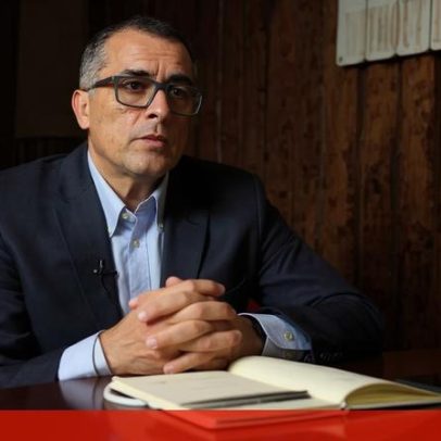 Viriato Sampaio discute o futuro de Gil Lameiras e as melhores soluções